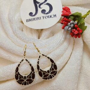 Whimsical Teardrop earring